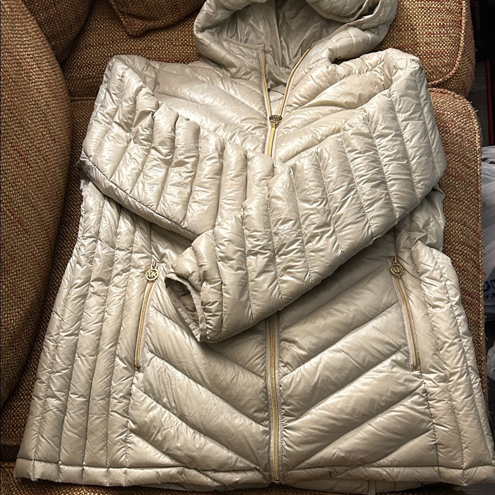 Michael Kors Shimmery Light Gold Quilted Hooded Puffer Jacket